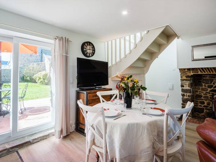 Location de vacances pour 4 personnes, avec terrasse et jardin à Créances - 3