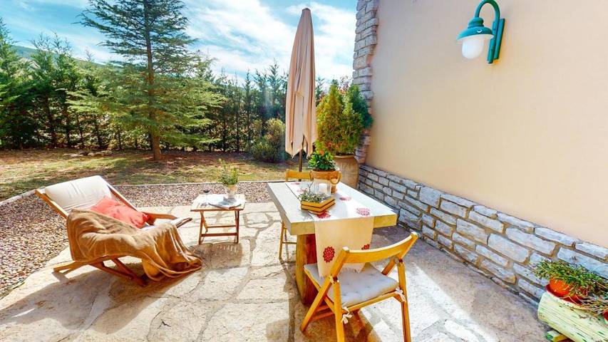 Casa rural para 4 personas, con Terraza además de Jardín y Vistas en Miravete de la Sierra - 2