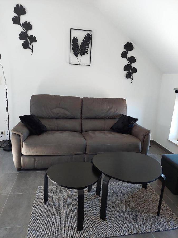Appartement entier, One-Bedroom Apartment in Tilff, Esneux