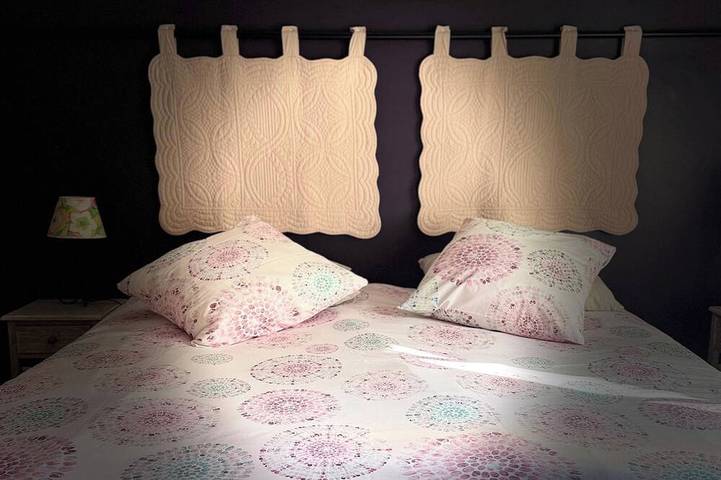 Mont Ventoux Room, Double Room with Views of the Village and Mont Ventoux, Pool in Saint-Didier, Parc naturel régional du Mont-Ventoux