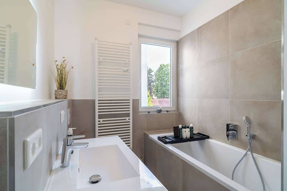 Ganze Wohnung, Lit Living: Luxury | Box Spring | Netflix | 3 Br in Hemsbach, Kurpfalz