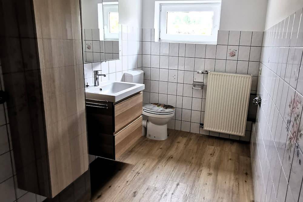 Ganze Wohnung, Apartment 'Haus Dexter' mit privater Terrasse und Wlan in Sanitz, Mecklenburgische Ostseeküste