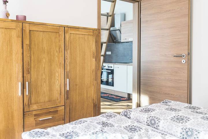 Ferienwohnung für 6 Personen, mit Terrasse und Garten sowie Pool in Memmingen - 3