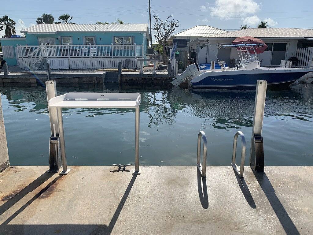 Keys Waterfront Half-Duplex, 37-Zoll-Dock am Ozean, in Marathon, Monroe County