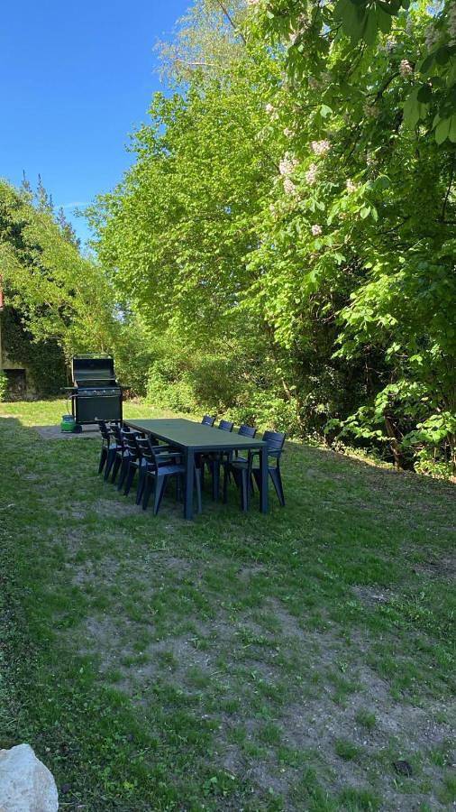 Location de vacances pour 8 personnes, avec jardin à Neuvy-sur-Loire - 2