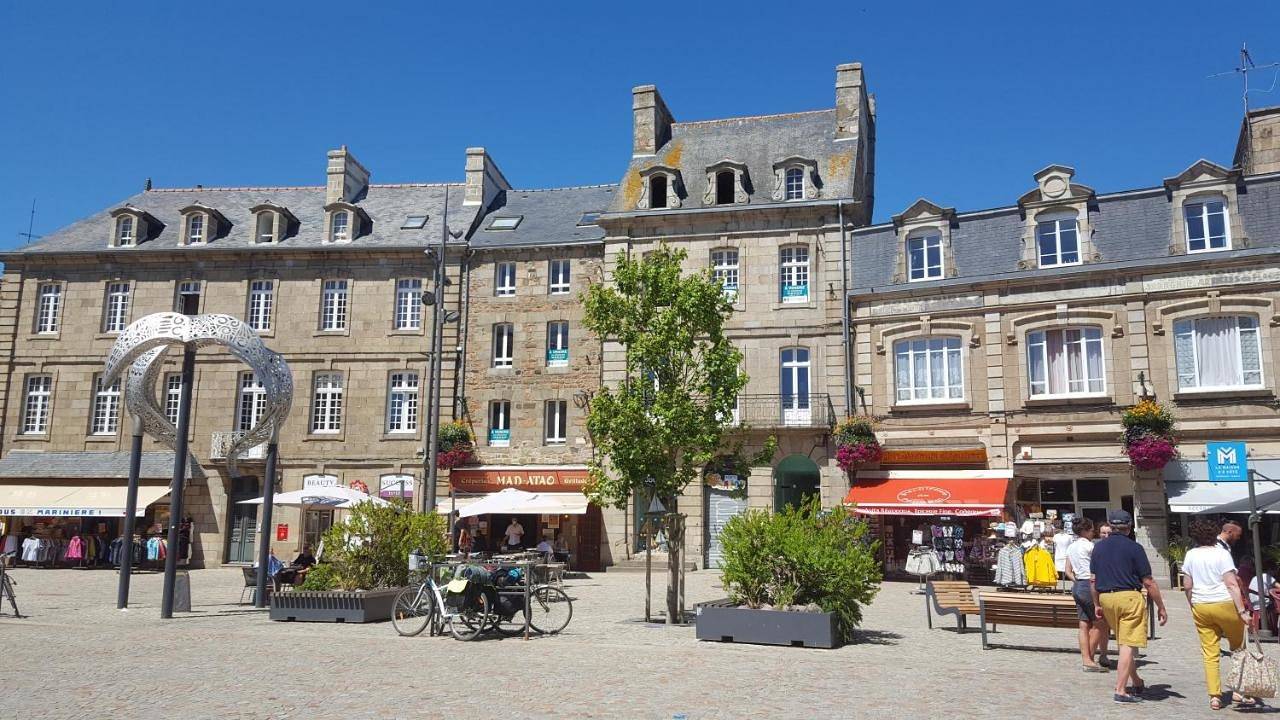 Appartement entier, One-Bedroom Apartment in Paimpol, Côte de Goëlo