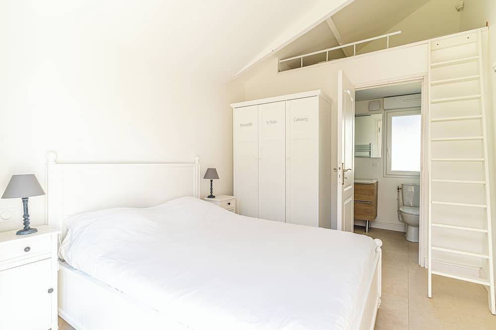 Villa entière classée avec grand jardin 14 personnes 100m plage in Villers-sur-Mer, Région de Lisieux