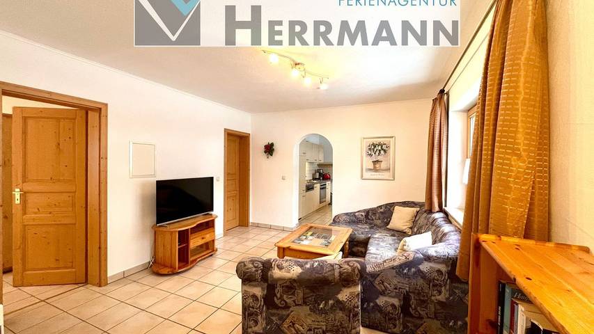 Ferienwohnung für 4 Personen, mit Ausblick und Garten bei Neuschwanstein