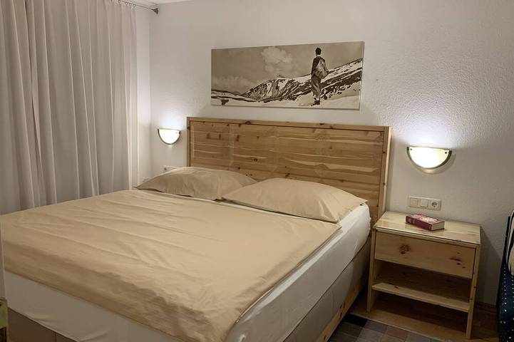 Ferienwohnung für 4 Personen, mit Whirlpool und Terrasse sowie Garten in Landeck - 2