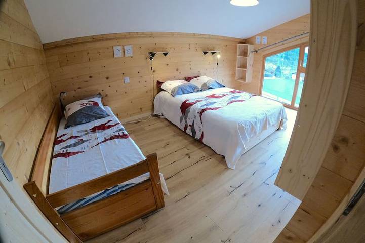 Gîte pour 8 personnes, avec terrasse et jardin à Séez - 3