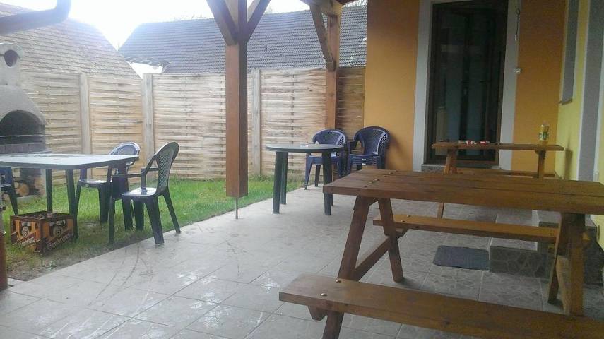 Gîte pour 6 personnes, avec jardin ainsi que terrasse et piscine, animaux acceptés à Libín - 2