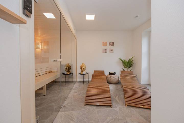 Ferienhaus für 6 Personen, mit Sauna und Ausblick sowie Garten in Lohme - 2