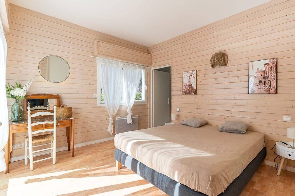 Charmante Villa Avec Piscine au Golf de Biscarrosse in Biscarrosse, Côte d’Argent