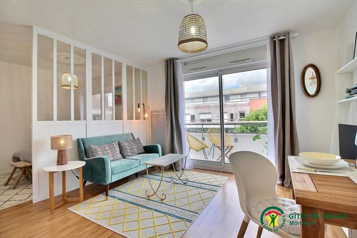 Gîte pour 2 personnes, avec Terrasse à Séné
