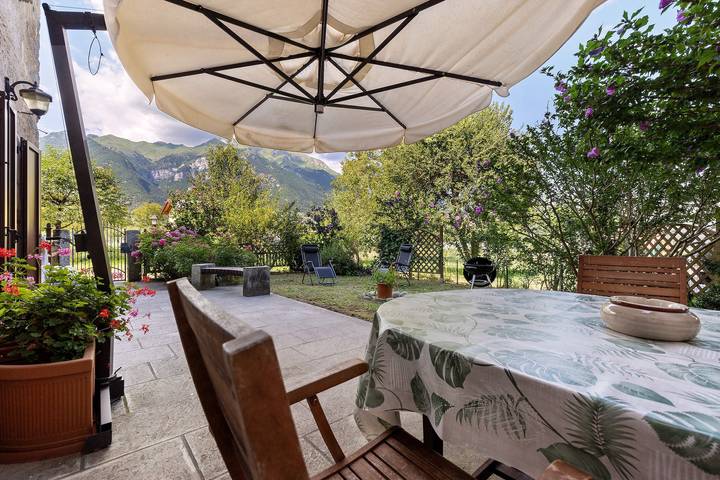 Casa vacanza per 6 persone, con Giardino a Comano Terme