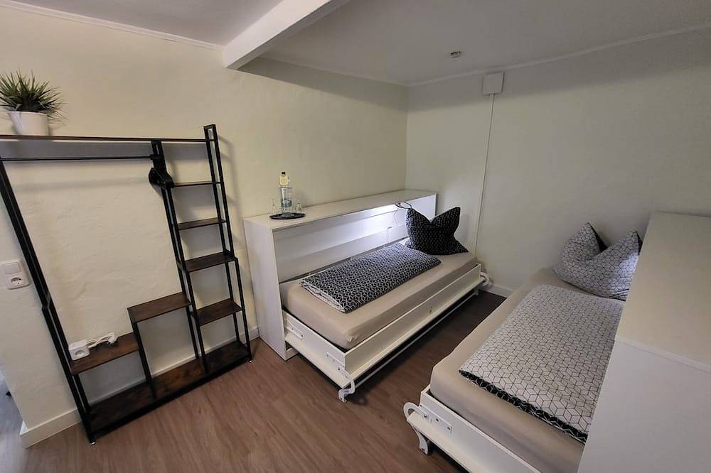 Entire apartment, Cozy vacation apartment for adventurous holidaymakers, 1 - 2 persons in Trier (City), Trier