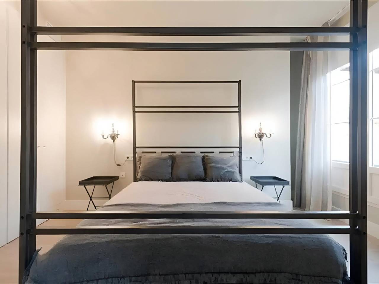 Apartamento vacacional entero, Industrial Suite Apartment in Centro-Sagrario, Granada