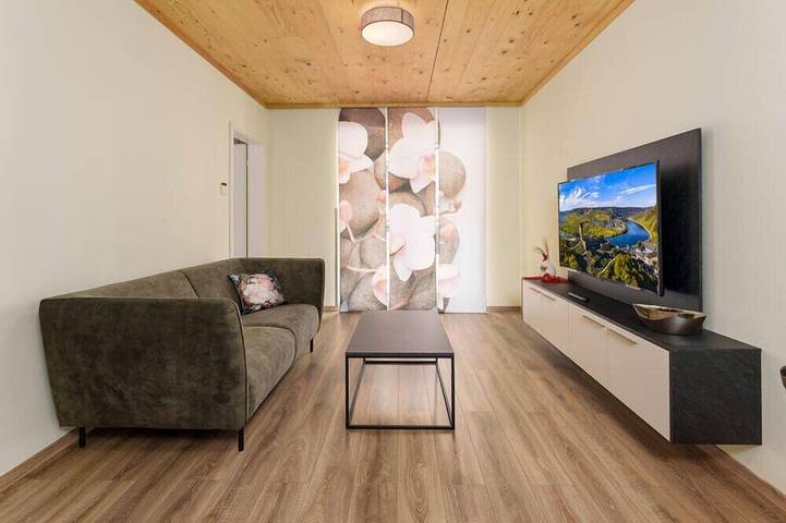 Ferienwohnung für 2 Personen, mit Balkon und Pool sowie Sauna in Ellenz-Poltersdorf - 3