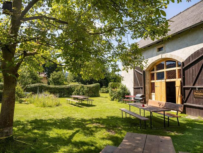 Hostel, mit Garten und Sauna in Rathen