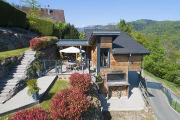Gîte pour 4 personnes, avec vue et jardin à Luttenbach-près-Munster
