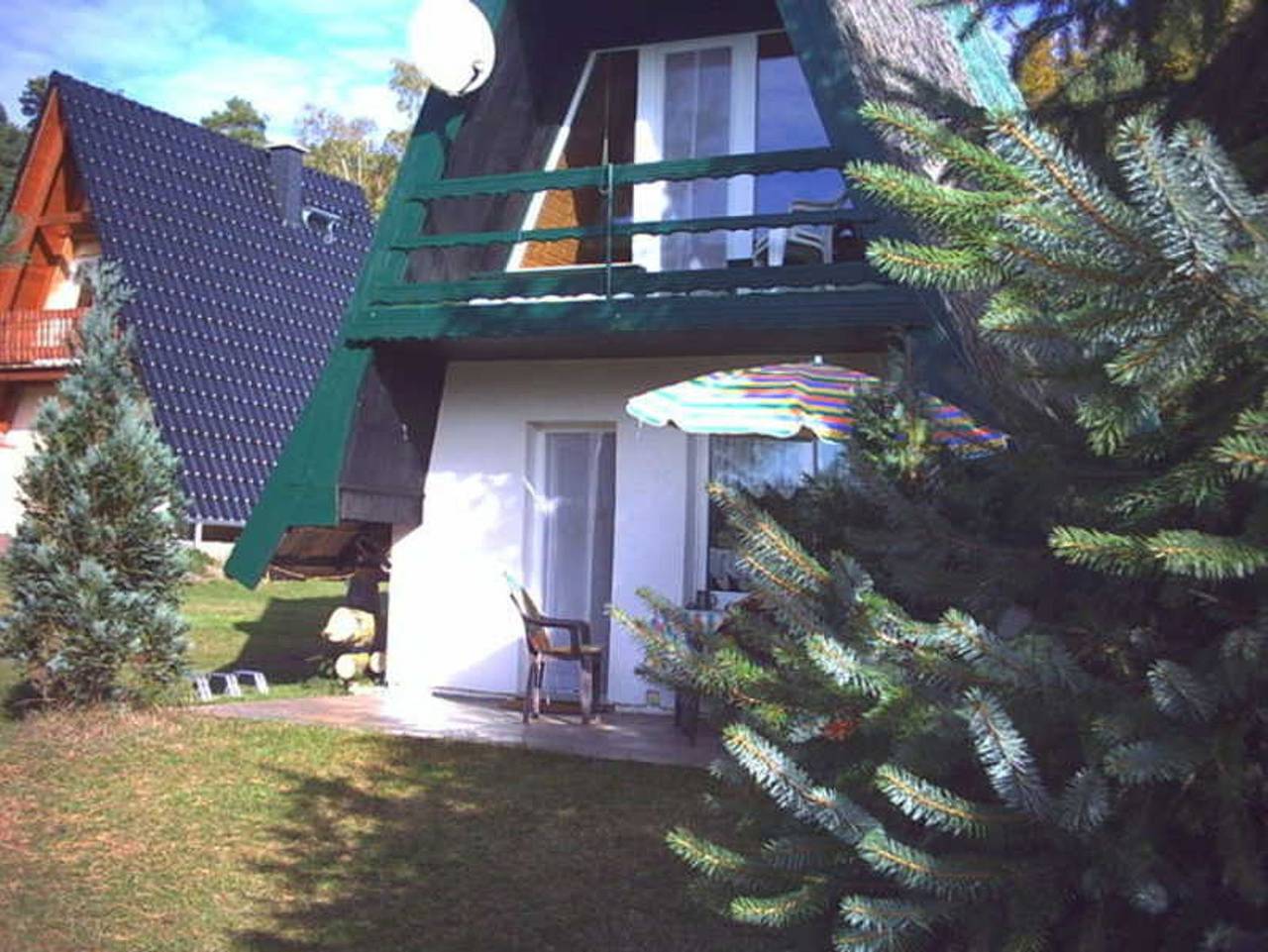 Finnhütte Joeldirekt am See mit Boot (22237) in Userin, Mecklenburg-Strelitz