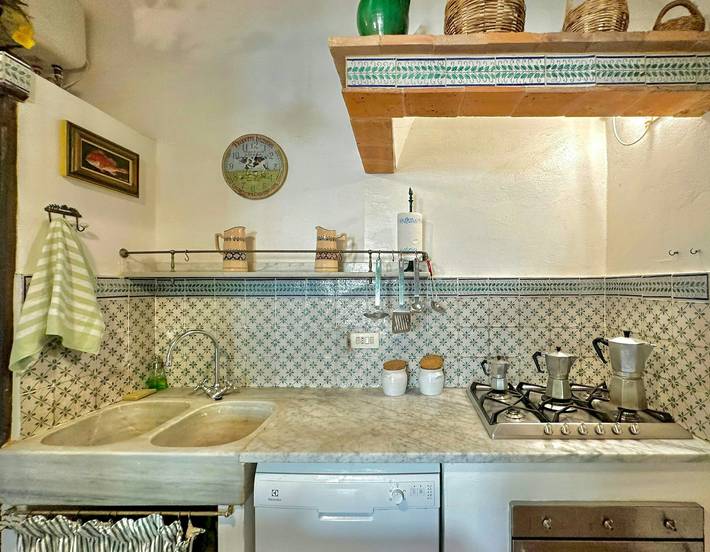 Villa del Xviii secolo con vigneto all'Isola d'Elba in Porto Azzurro, Arcipelago Toscano