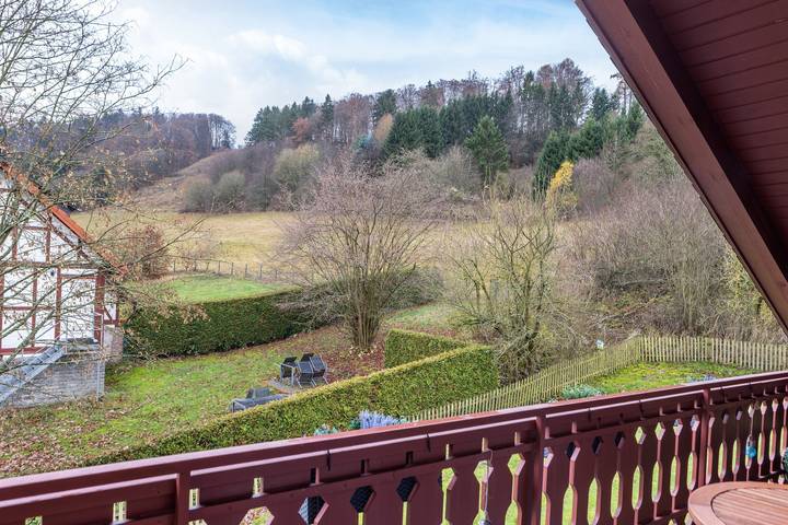 Ganze Wohnung, Apartment 'Sonnentraum' mit Bergblick, Gemeinschaftsterrasse und WLAN in Schwalefeld, Willingen