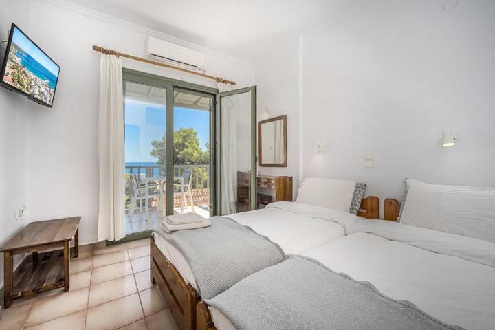 Studio entier, Studio pour 2 personnes avec balcon in Agia Marina (Attique), Égine