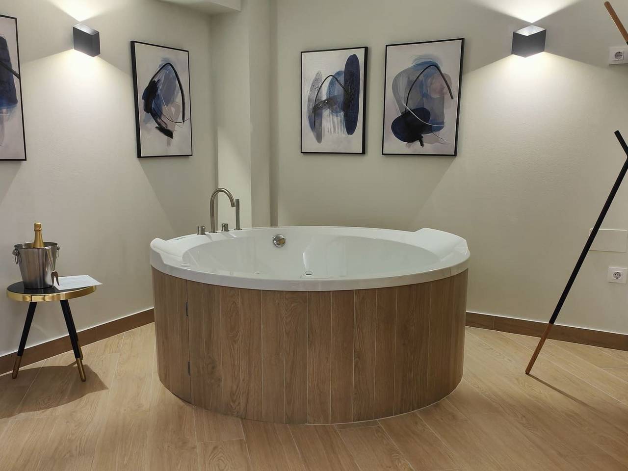 Ganze Wohnung, "Leather Loft Rural" in Ubrique, Pueblos Blancos