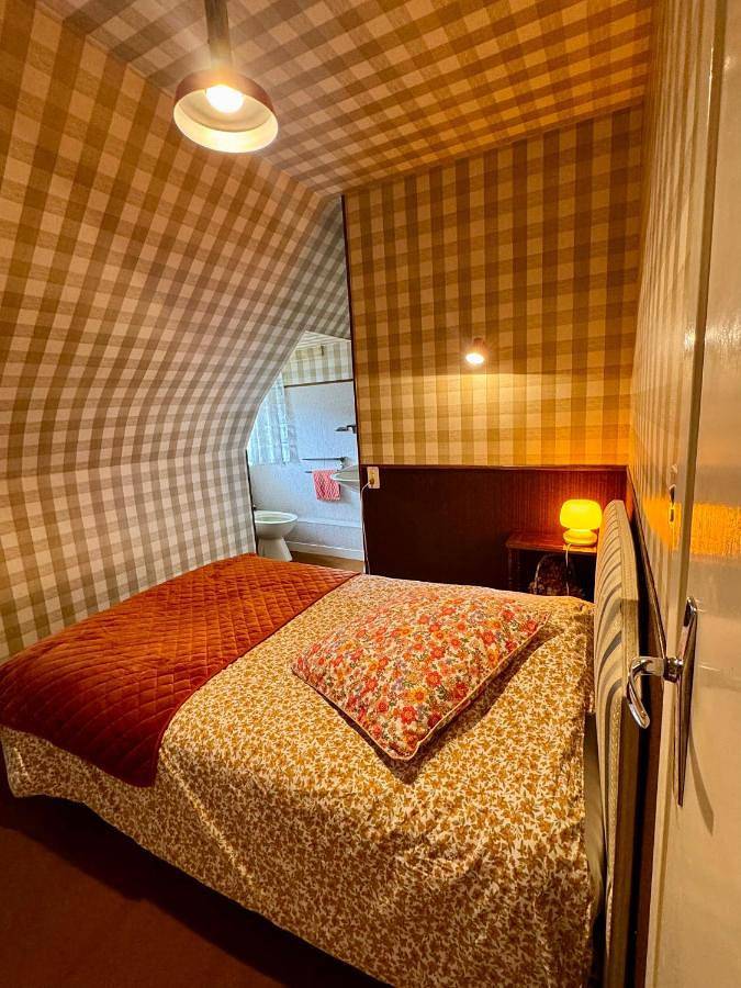 Gîte pour 2 personnes, avec jardin et vue à Giat - 2