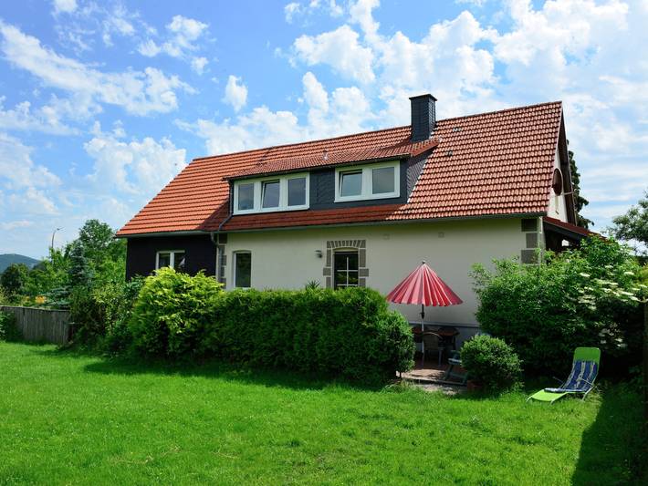 Ferienhaus für 13 Personen, mit Balkon und Terrasse sowie Garten in die Mittelgebirge - 4