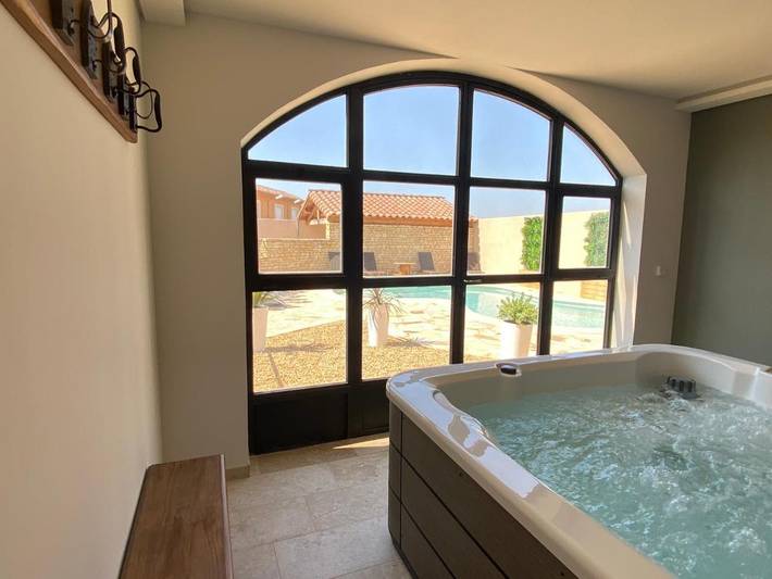 Maison d’hôte pour 2 personnes, avec piscine ainsi que vue et jardin à Violès - 2