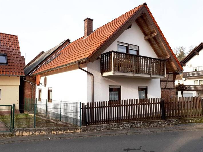 Ferienhaus für 4 Personen, mit Terrasse und Ausblick in Mömlingen - 2