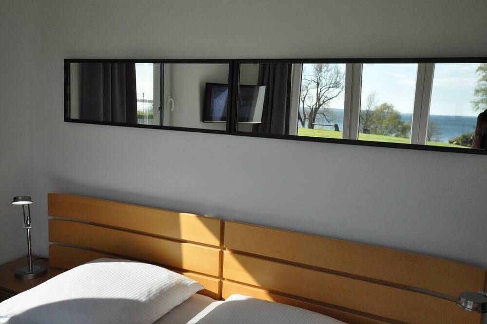 Exklusiv, erste Reihe, alle Zimmer Meerblick, Ostseeblick, 100 m  zum Strand in Wohlenberg, Klütz