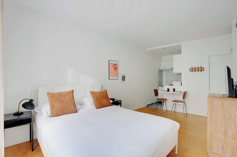 Ganze Wohnung, Modernes und gemütliches Studio - 2P - Rueil-Malmaison in Rueil-Malmaison, Hauts-de-Seine
