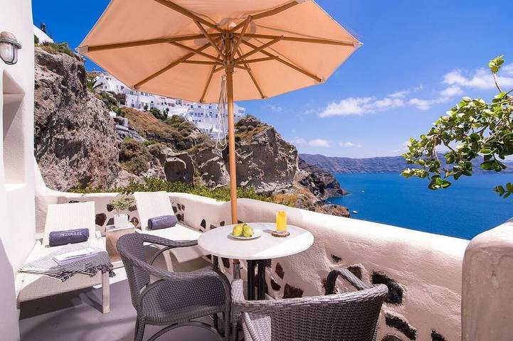 Villa für 2 Personen, mit Pool und Balkon in Oia