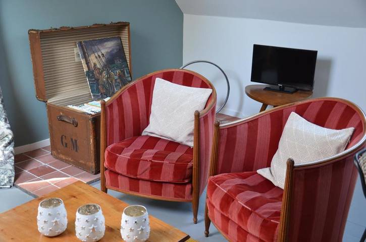 Gîte pour 2 personnes, avec jardin ainsi que piscine et vue à Bazenville - 2