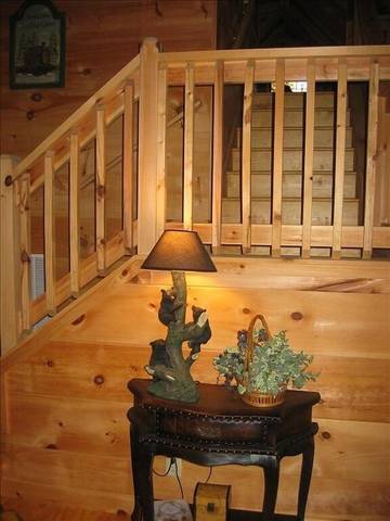 Log Cabin for 15 Guests in Beech Mountain, Watauga County, Picture 2