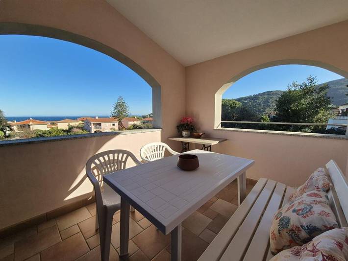 Appartamento vacanze per 5 persone, con panorama e giardino, con animali domestici - 1