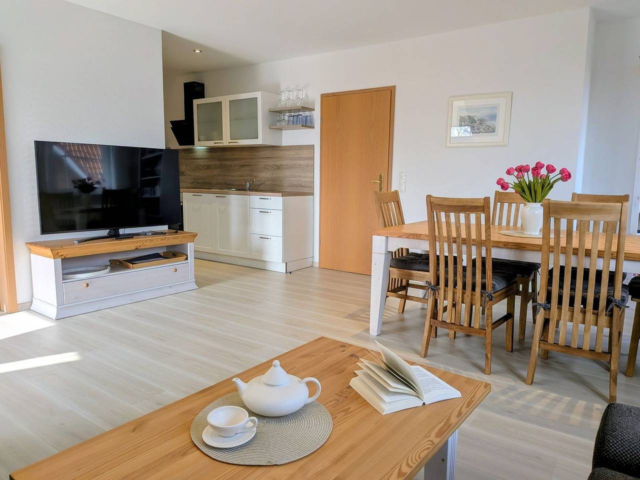 Ganze Wohnung, Ferienwohnung für 3 Personen mit Balkon in Born a. Darß, Born am Darß
