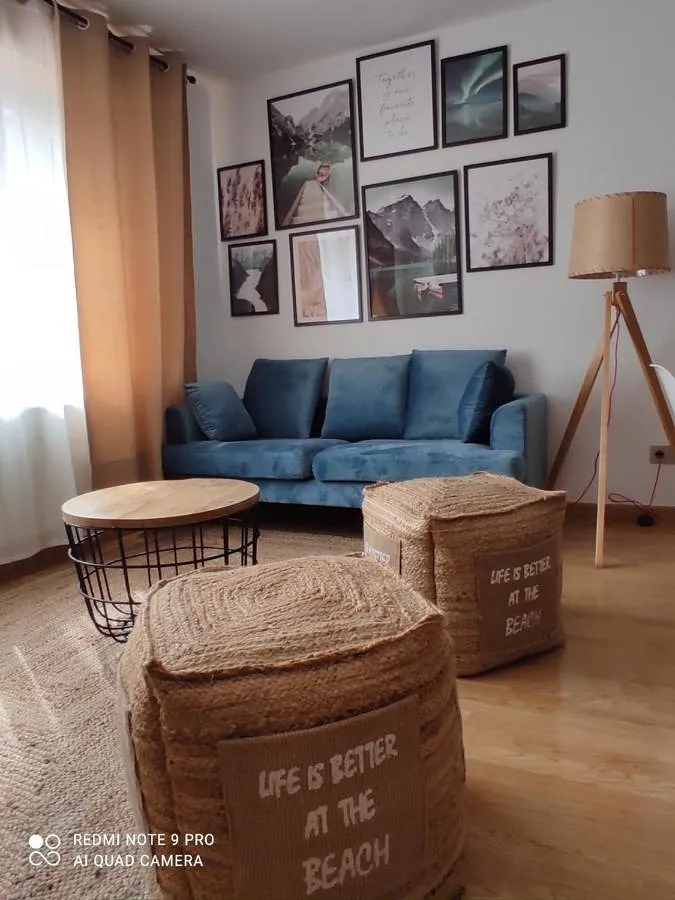 Apartamento de vacaciones para 4 personas, con terraza y piscina - 1