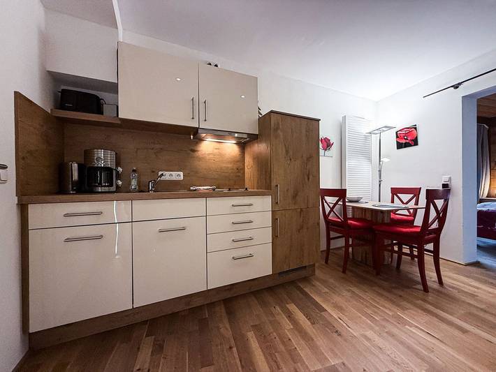 Appartement entier, Kleine Alpenoase: gemütliche Ferienwohnung mit Alpenflair, Sauna und Schwimmbad in Oberstaufen, Souabe (Bavière)