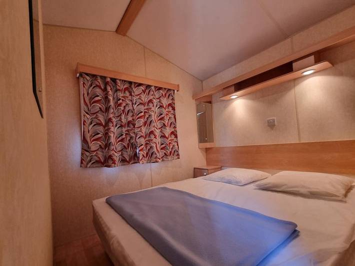 Mobil home pour 4 personnes, avec bassin pour enfant à Gondrin - 4