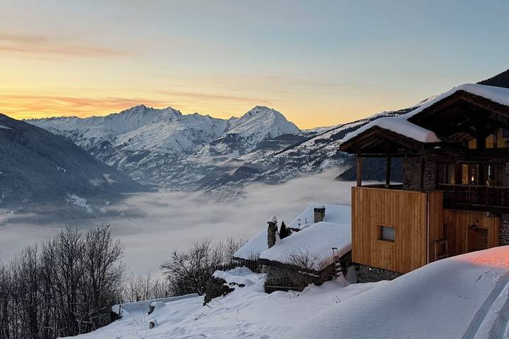 Maison pour 15 personnes, avec jardin et jacuzzi à Sainte-Foy-Tarentaise