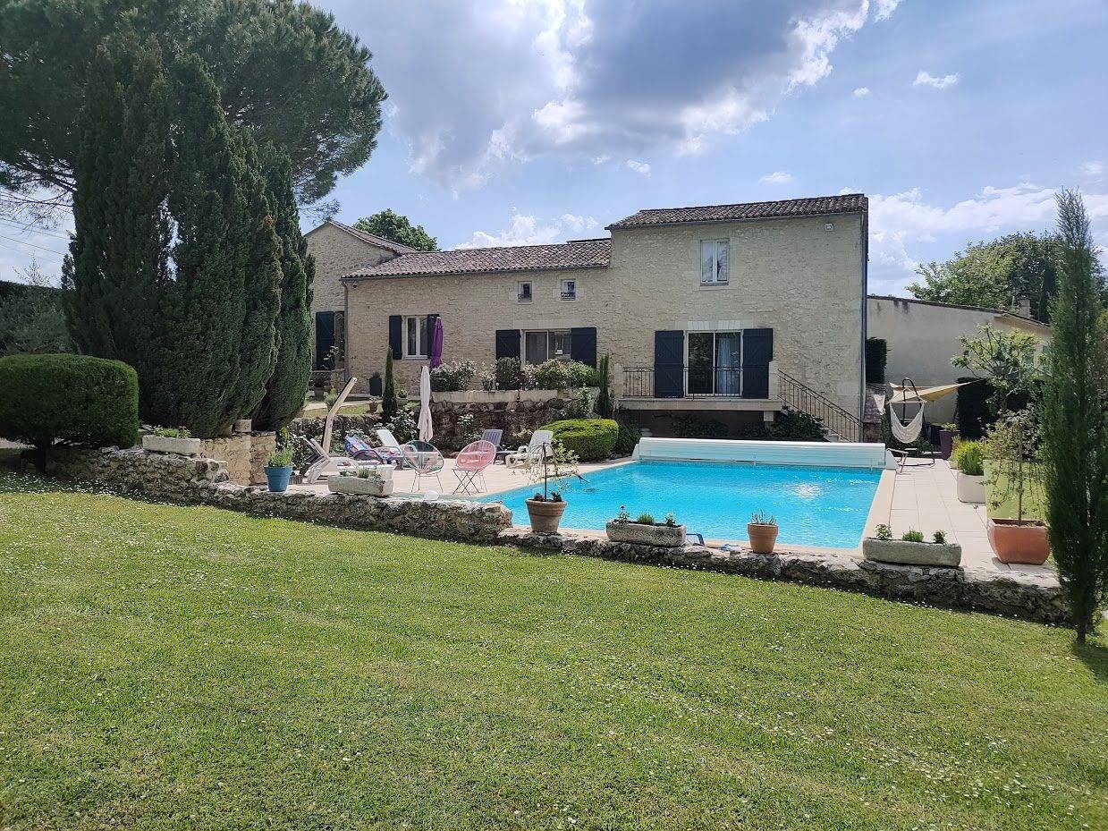 Chambres d'hôtes Puisseguin - Saint-Émilion - Chambre "La mansarde" in Puisseguin, Région de Libourne