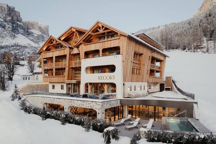 Hotel für 2 Personen, mit Garten und Whirlpool sowie Sauna und Pool in Corvara in Badia