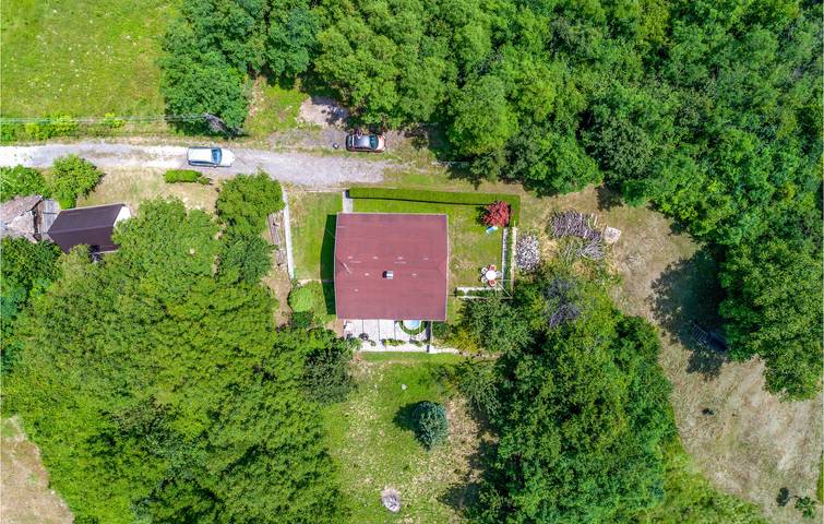 Gemütliche 130 m² große Wohnung mit Terrasse, WLAN und Parkplatz in Zagreb und Umgebung