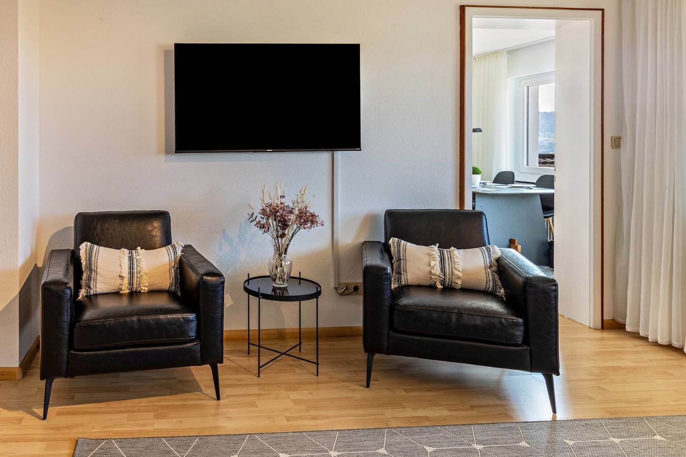 Ganze Wohnung, Ferienwohnung 'Fewo Stempel' mit privater Terrasse, privatem Garten und Wlan in Küssaberg, Hochschwarzwald