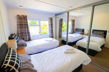 Camping for 4 People in Guestling, High Weald, Photo 3
