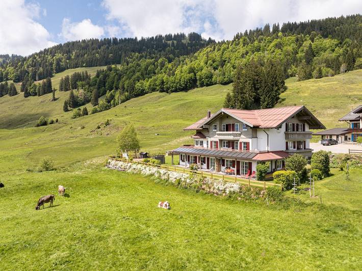 Ferienwohnung für 2 Personen, mit Garten und Sauna, kinderfreundlich in Balderschwang